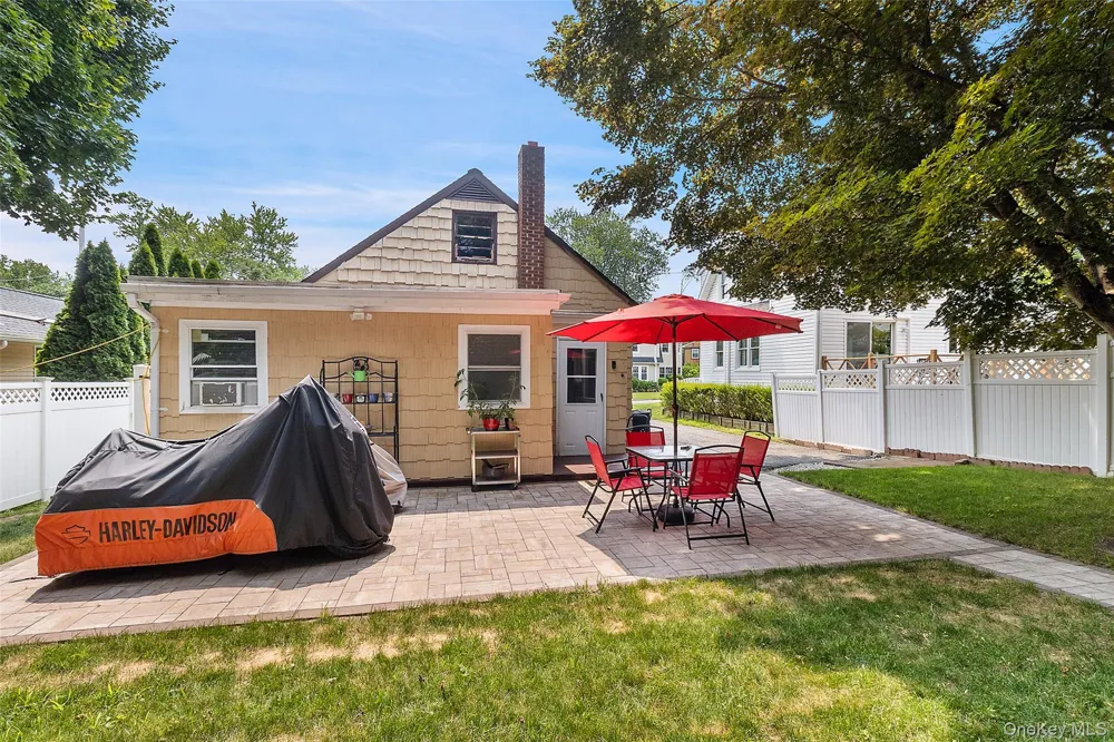 23 Gates Avenue Ossining, NY 10562