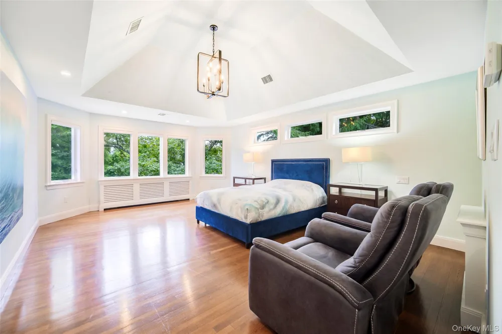 10 Wilson Court Spring Valley, NY 10977