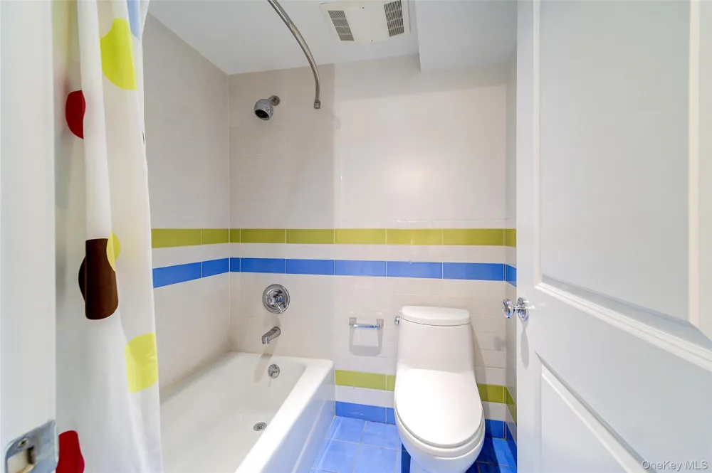 10 Wilson Court Spring Valley, NY 10977