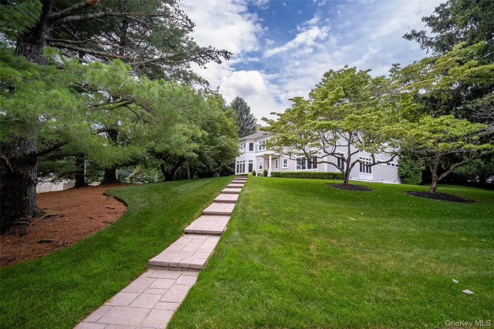 10 Wilson Court Spring Valley, NY 10977