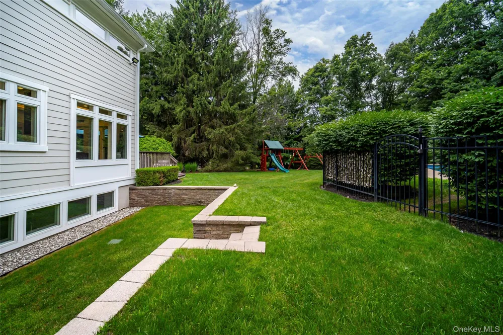10 Wilson Court Spring Valley, NY 10977