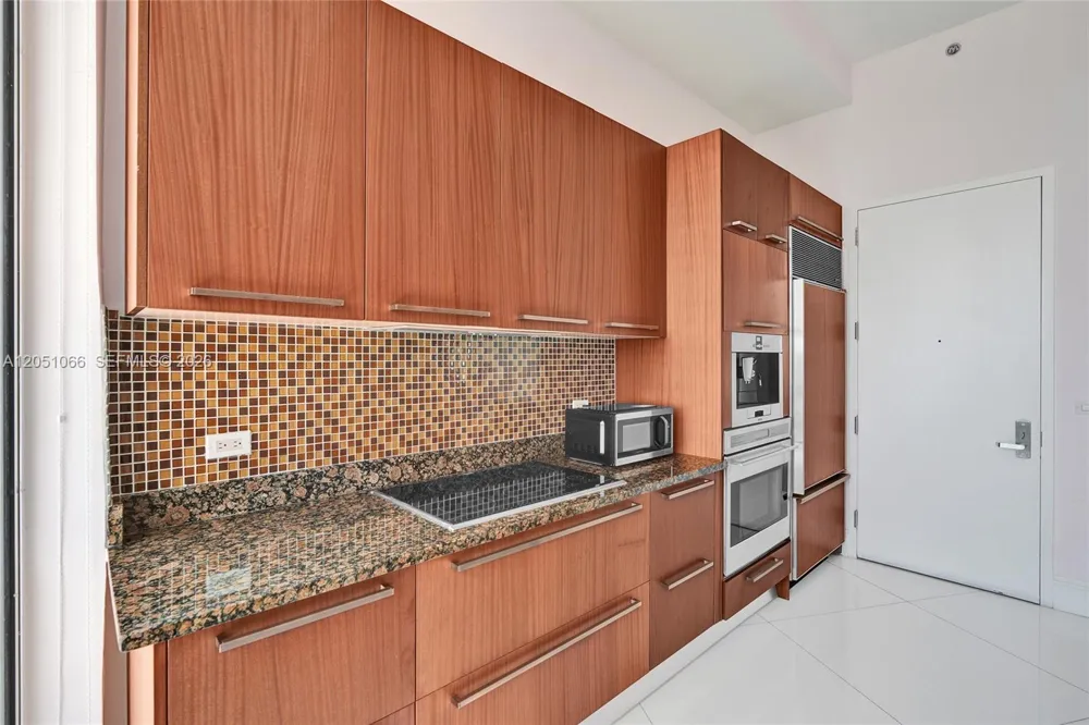 16001 Collins Ave #4305 Sunny Isles Beach, FL 33160