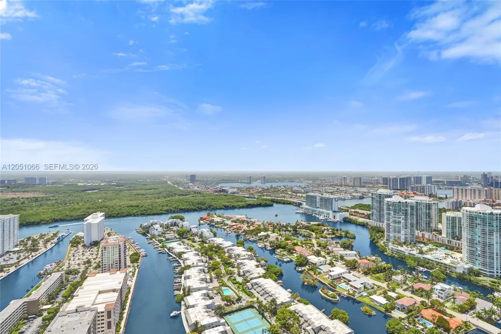16001 Collins Ave #4305 Sunny Isles Beach, FL 33160