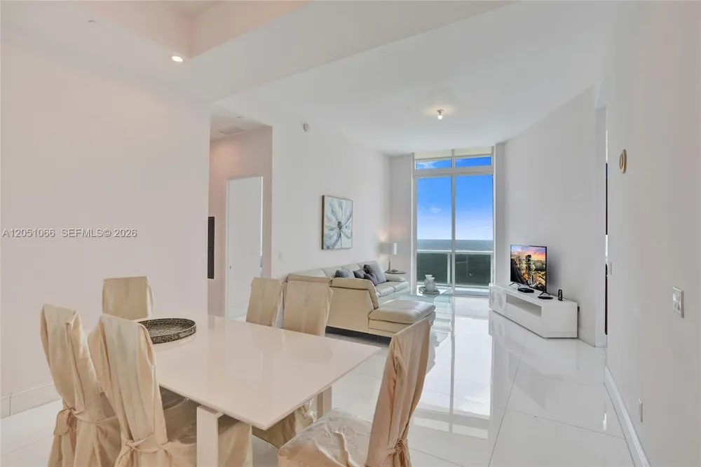 16001 Collins Ave #4305 Sunny Isles Beach, FL 33160