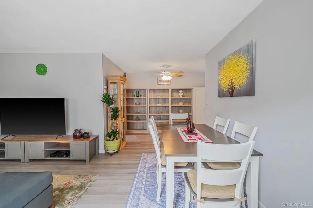 460 Old Town Road #3G Port Jefferson, NY 11776