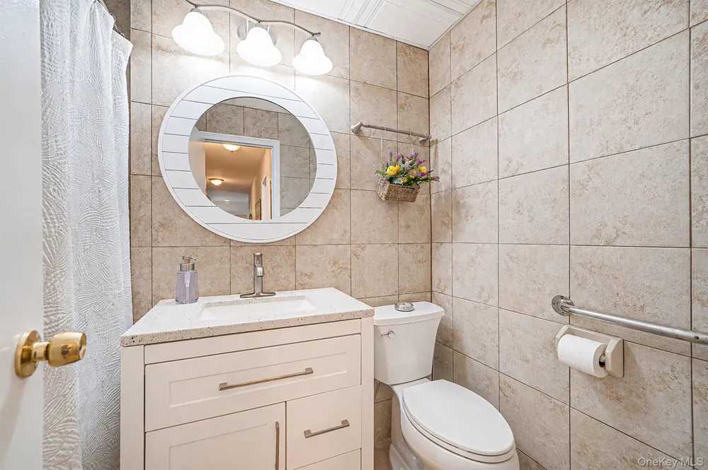460 Old Town Road #3G Port Jefferson, NY 11776