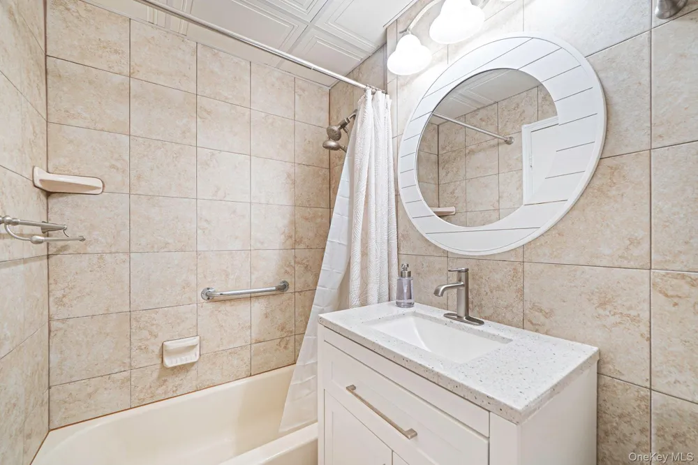460 Old Town Road #3G Port Jefferson, NY 11776