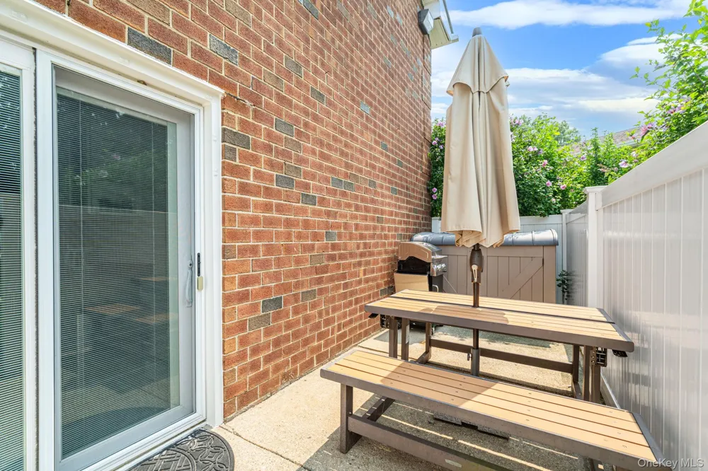 460 Old Town Road #3G Port Jefferson, NY 11776
