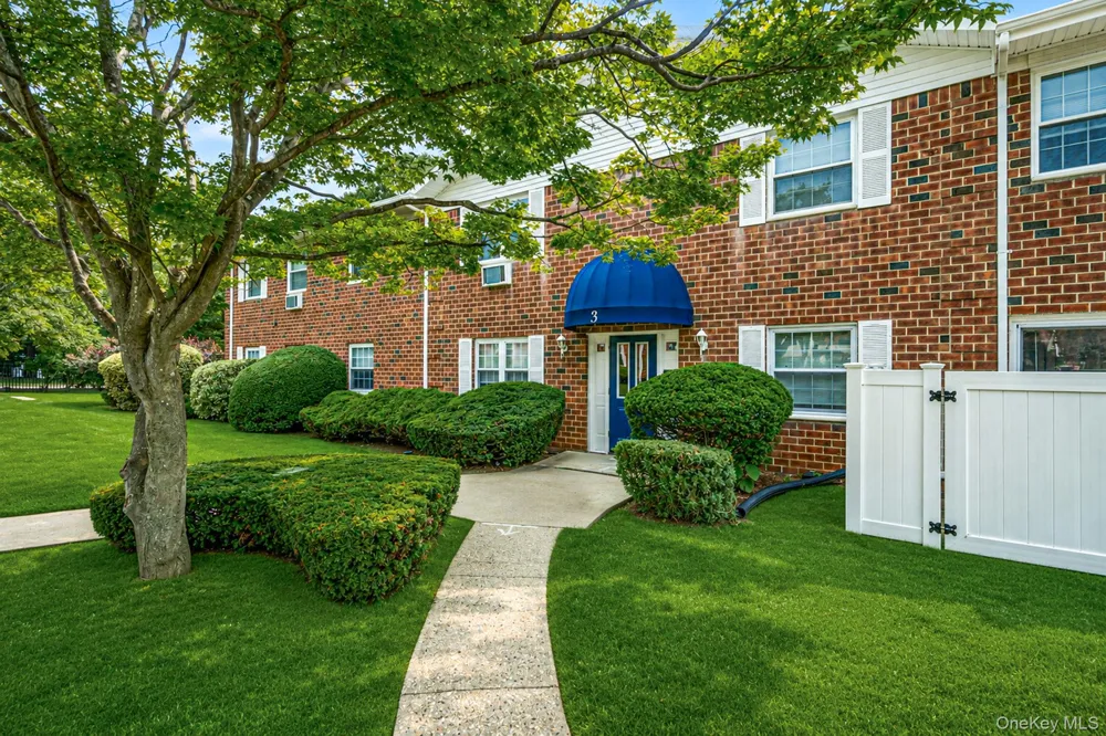460 Old Town Road #3G Port Jefferson, NY 11776
