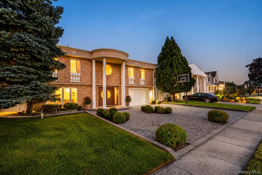 3153 Lee Place Bellmore, NY 11710