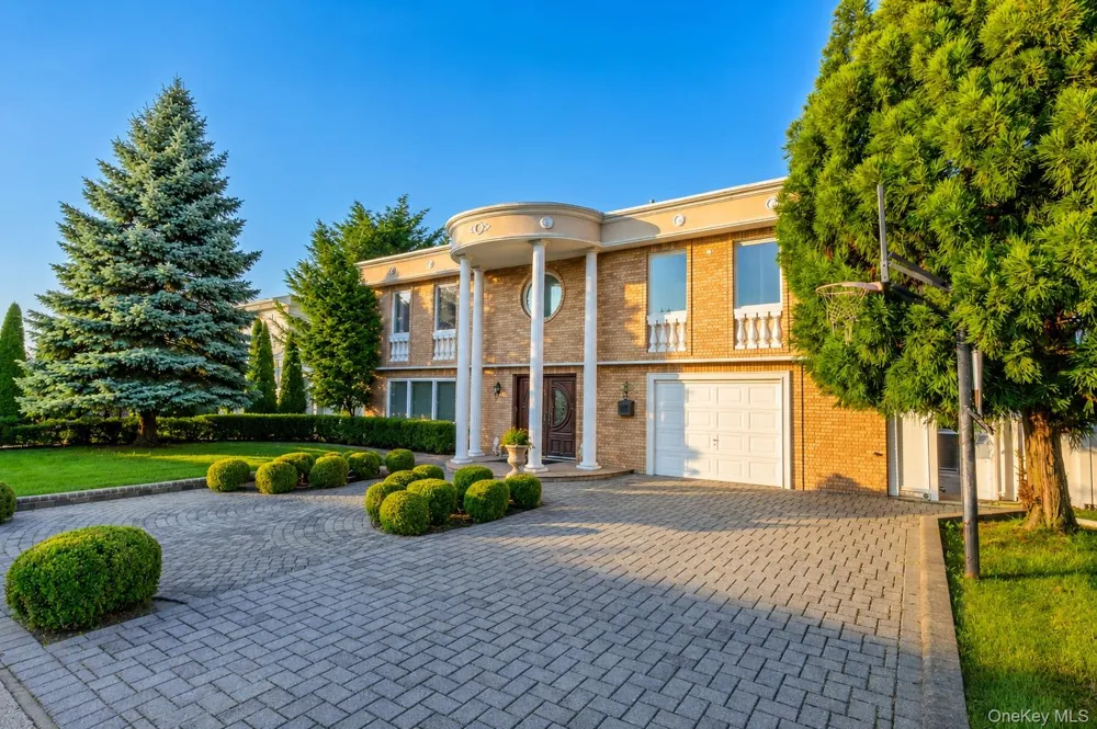 3153 Lee Place Bellmore, NY 11710