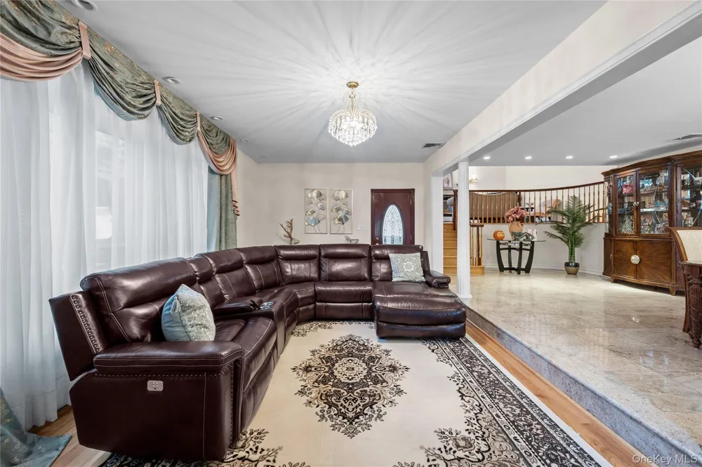 3153 Lee Place Bellmore, NY 11710