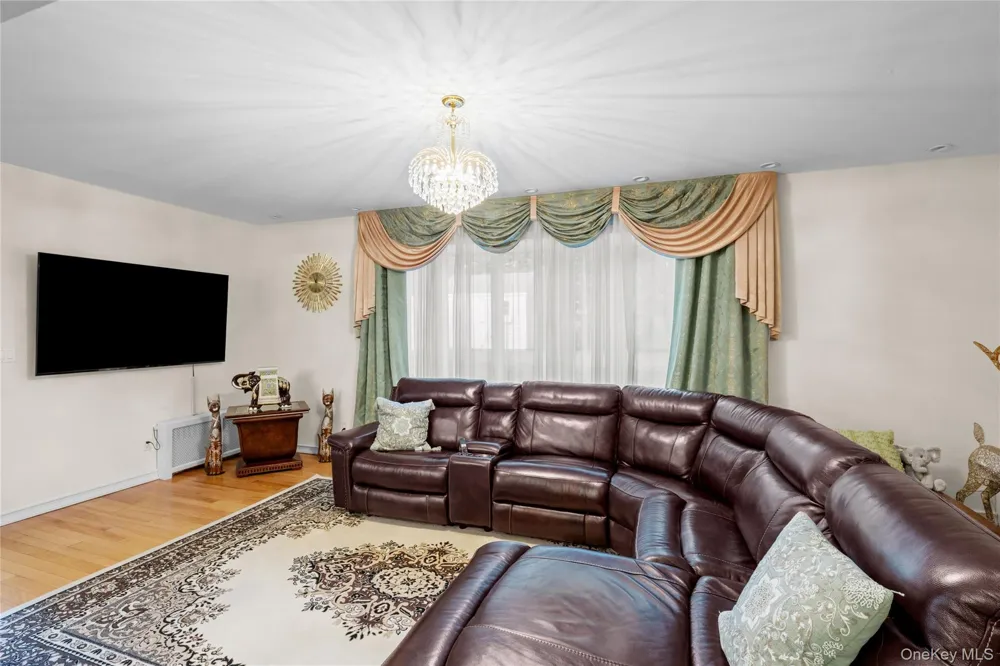 3153 Lee Place Bellmore, NY 11710