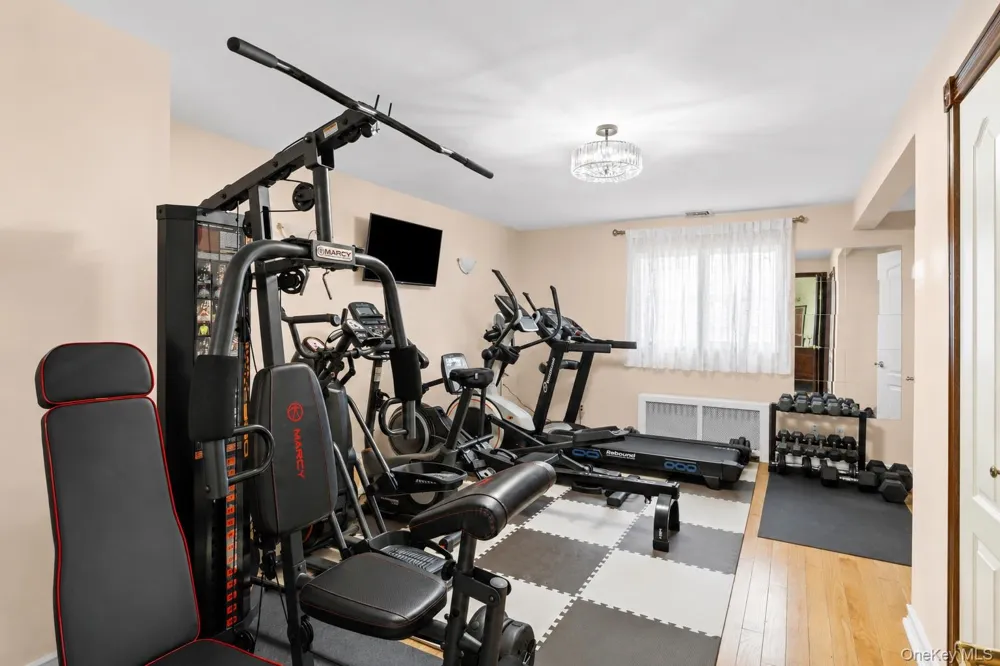 3153 Lee Place Bellmore, NY 11710