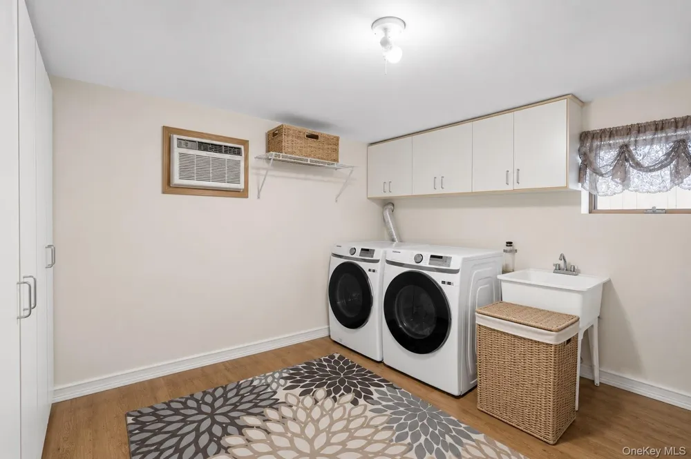 3153 Lee Place Bellmore, NY 11710