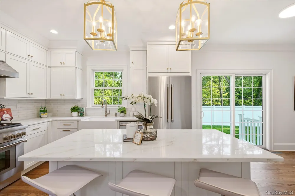 5 Glen Way Cold Spring Harbor, NY 11724