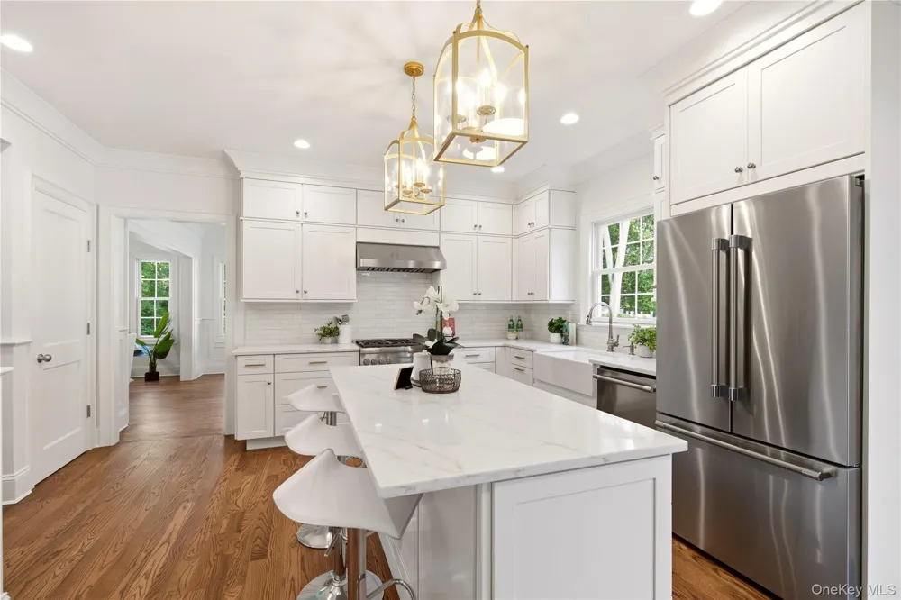 5 Glen Way Cold Spring Harbor, NY 11724