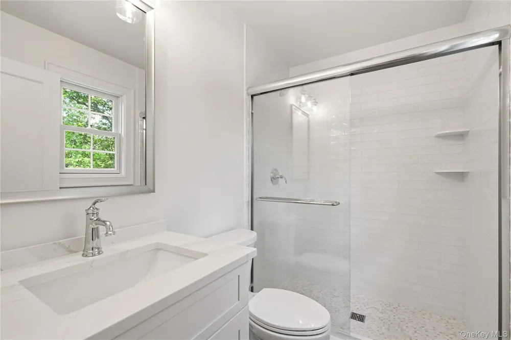 5 Glen Way Cold Spring Harbor, NY 11724