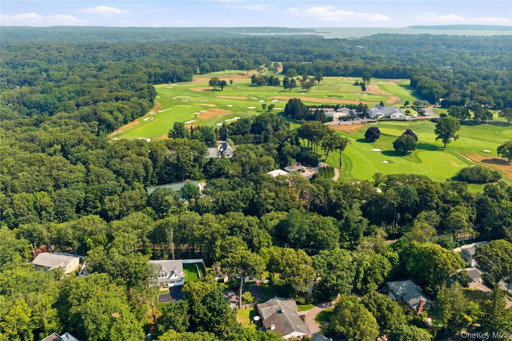5 Glen Way Cold Spring Harbor, NY 11724