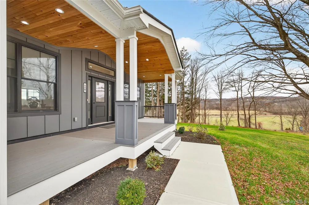 2 Lakeside Court Westtown, NY 10998