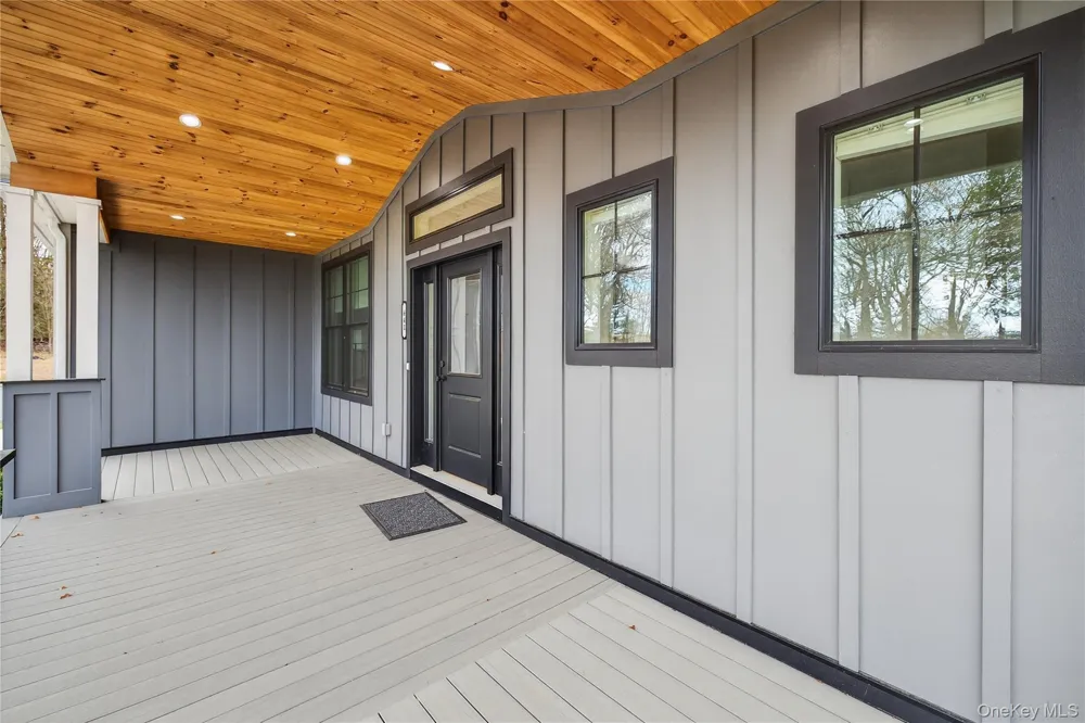 2 Lakeside Court Westtown, NY 10998