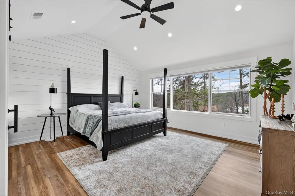 2 Lakeside Court Westtown, NY 10998
