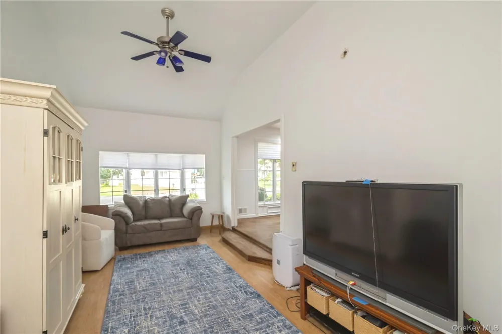 12 Larry Road Selden, NY 11784