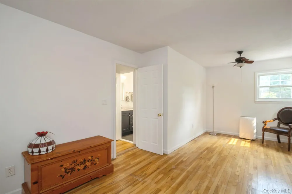 12 Larry Road Selden, NY 11784