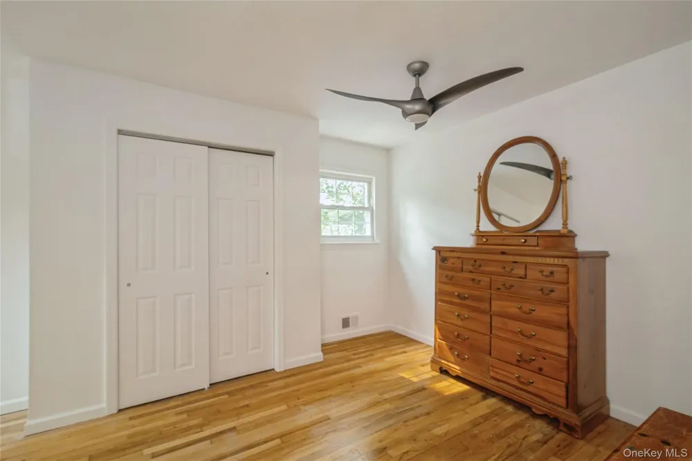 12 Larry Road Selden, NY 11784