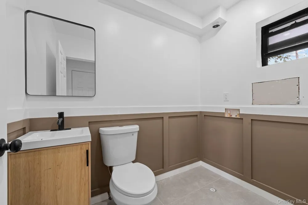 11147 Witthoff Avenue Queens Village, NY 11429