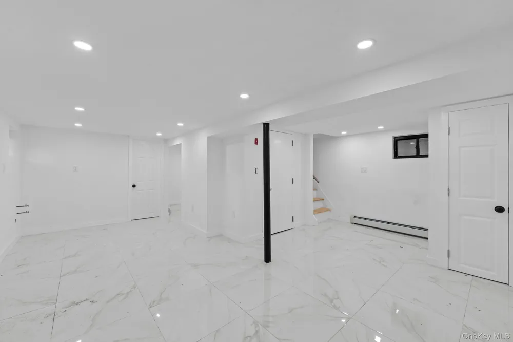 11147 Witthoff Avenue Queens Village, NY 11429