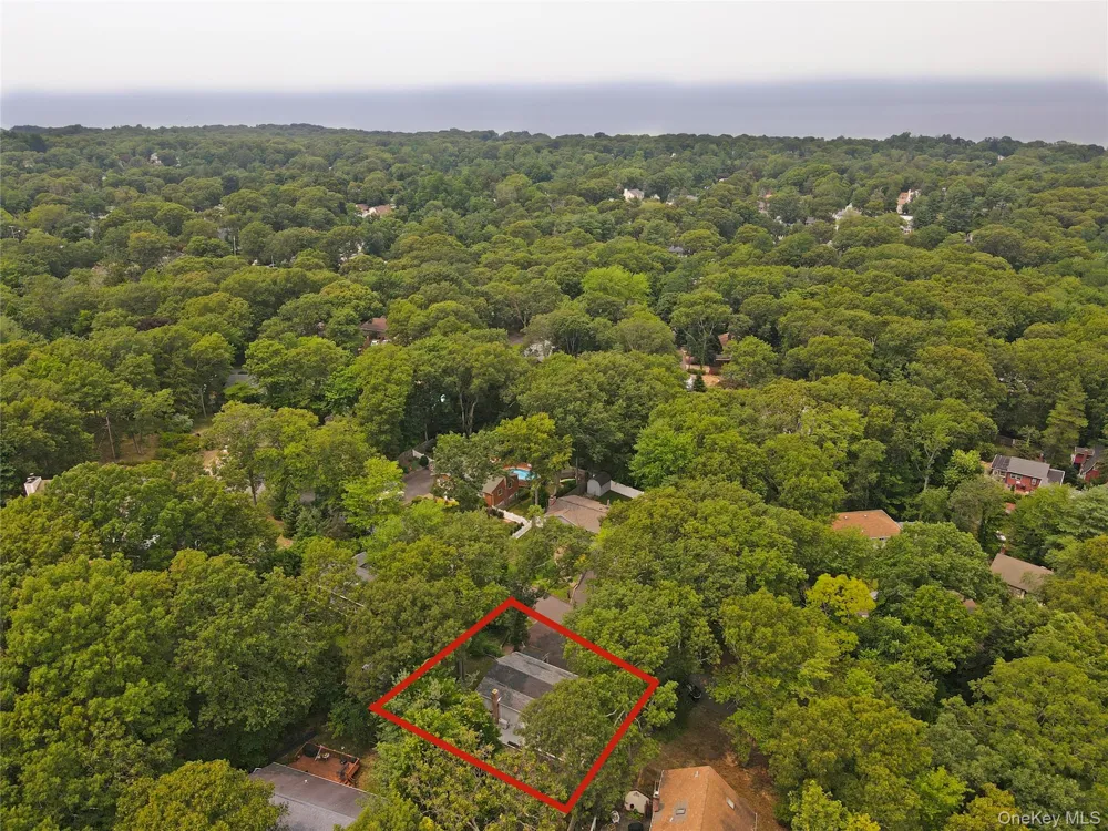 6 Southold Road Sound Beach, NY 11789