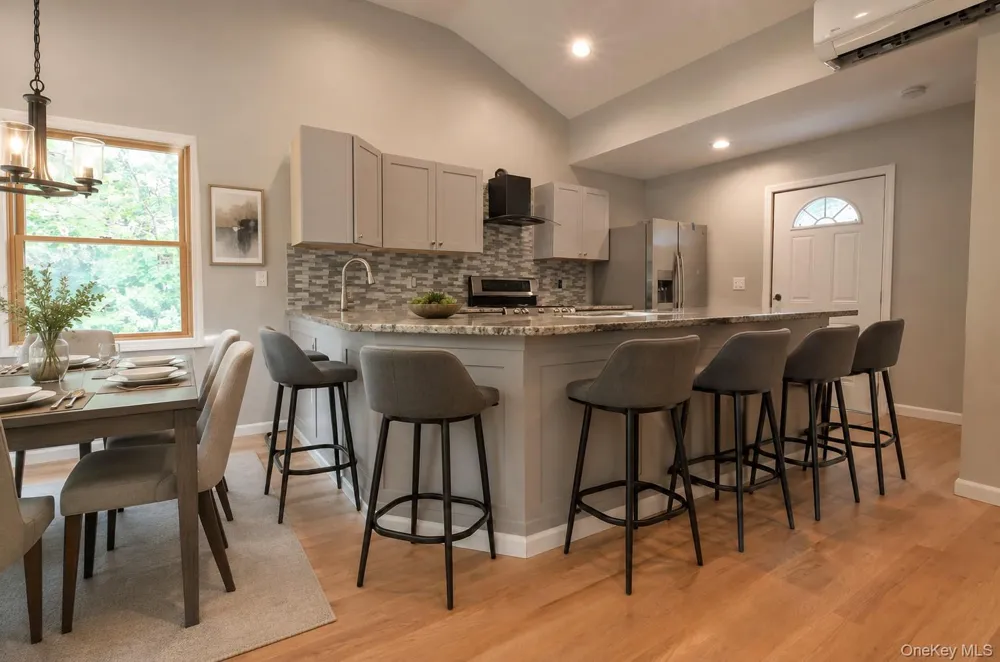 6 Southold Road Sound Beach, NY 11789