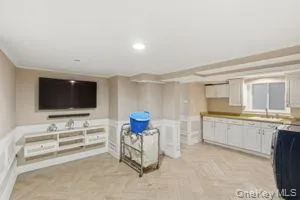 953 E 227th Street Bronx, NY 10466