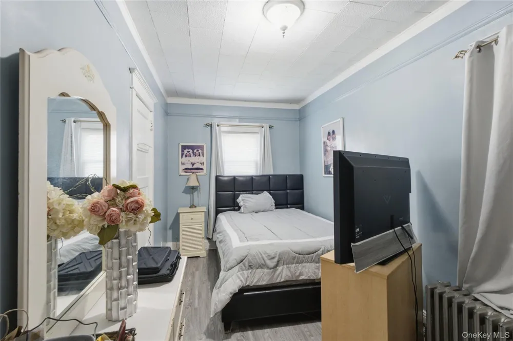 953 E 227th Street Bronx, NY 10466
