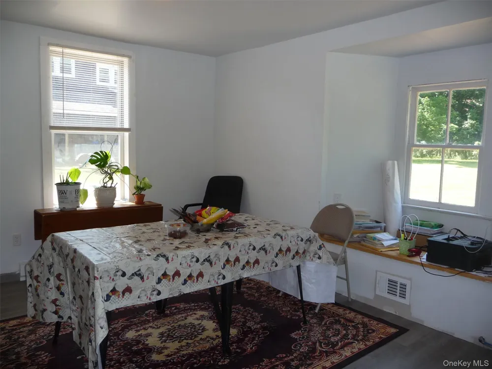 971 Us Route 209 #unit B Cuddebackville, NY 12729
