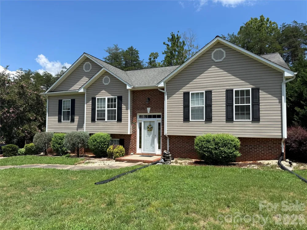 97 Freshfield Drive Hudson, NC 28638