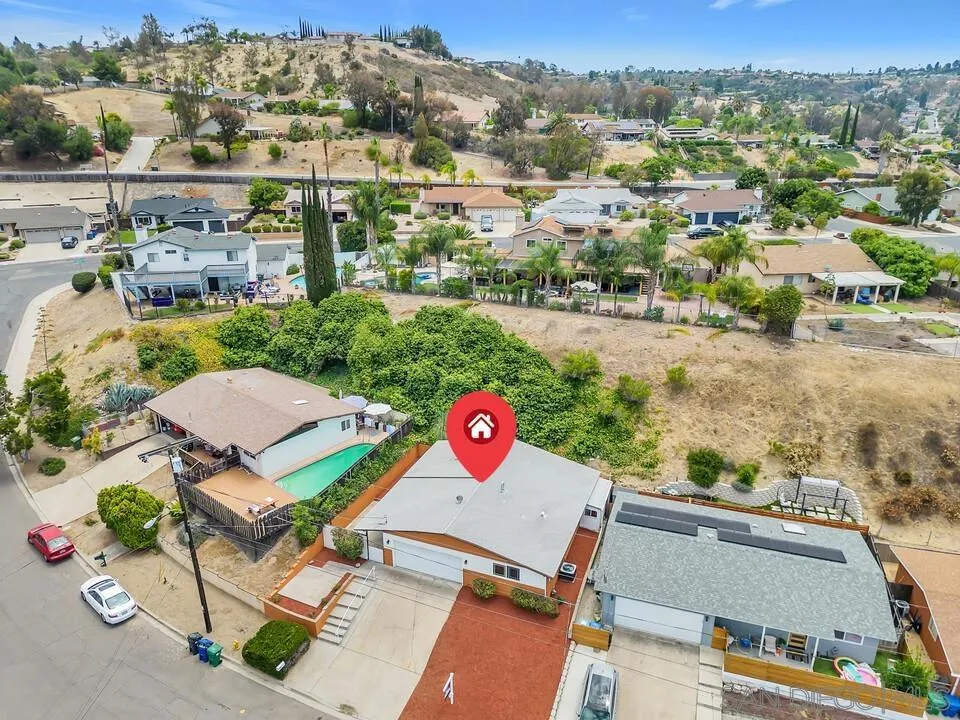 9237 Fanita Rancho Santee, CA 92071