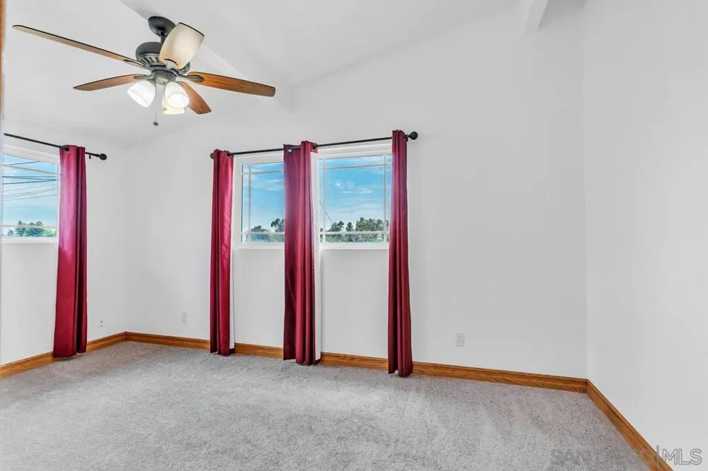 9237 Fanita Rancho Santee, CA 92071