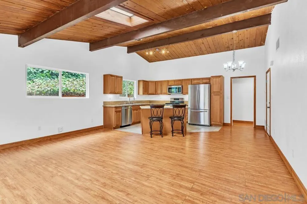 9237 Fanita Rancho Santee, CA 92071