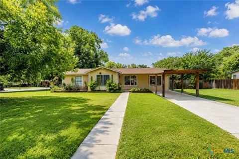 140 Hillcrest Drive