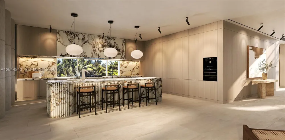 1224 S Venetian Way Miami, FL 33139