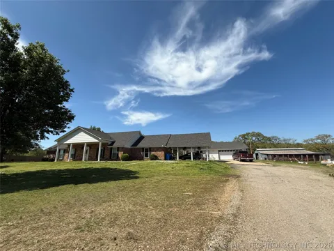 466774 E 1070 ROAD