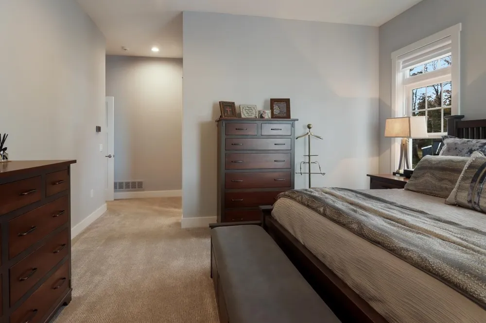2755 Shore Wood Drive Peninsula Township, MI 49686