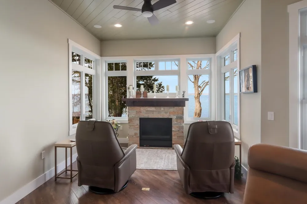 2755 Shore Wood Drive Peninsula Township, MI 49686