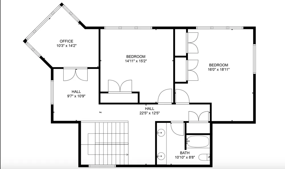 2755 Shore Wood Drive Peninsula Township, MI 49686