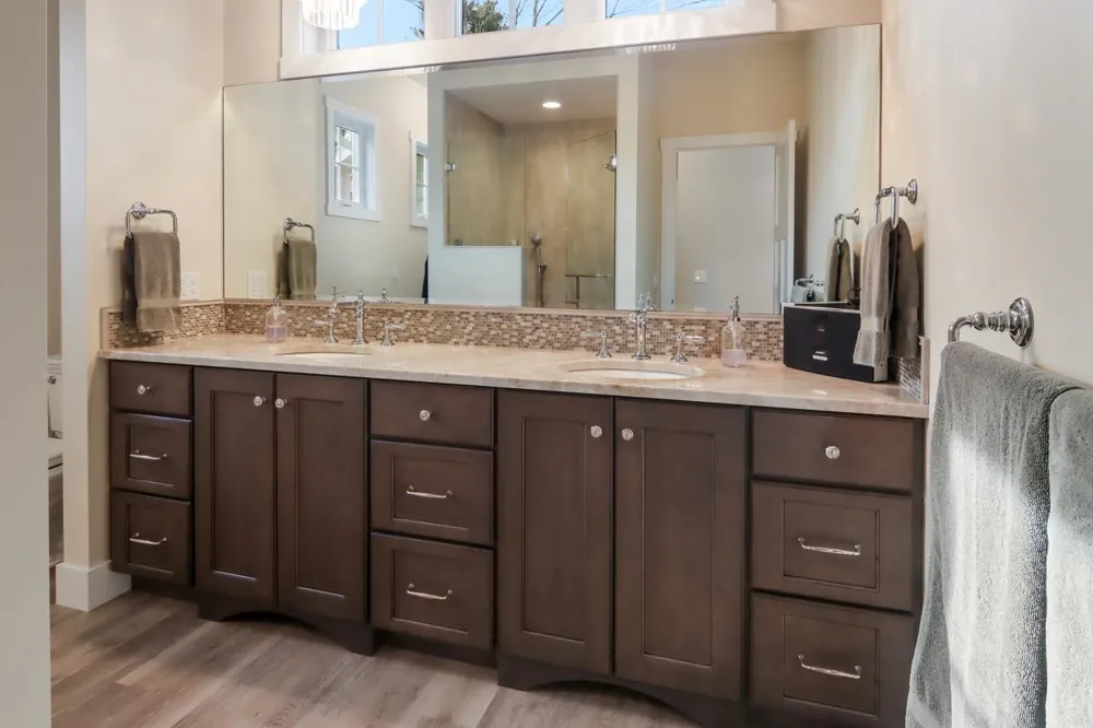 2755 Shore Wood Drive Peninsula Township, MI 49686