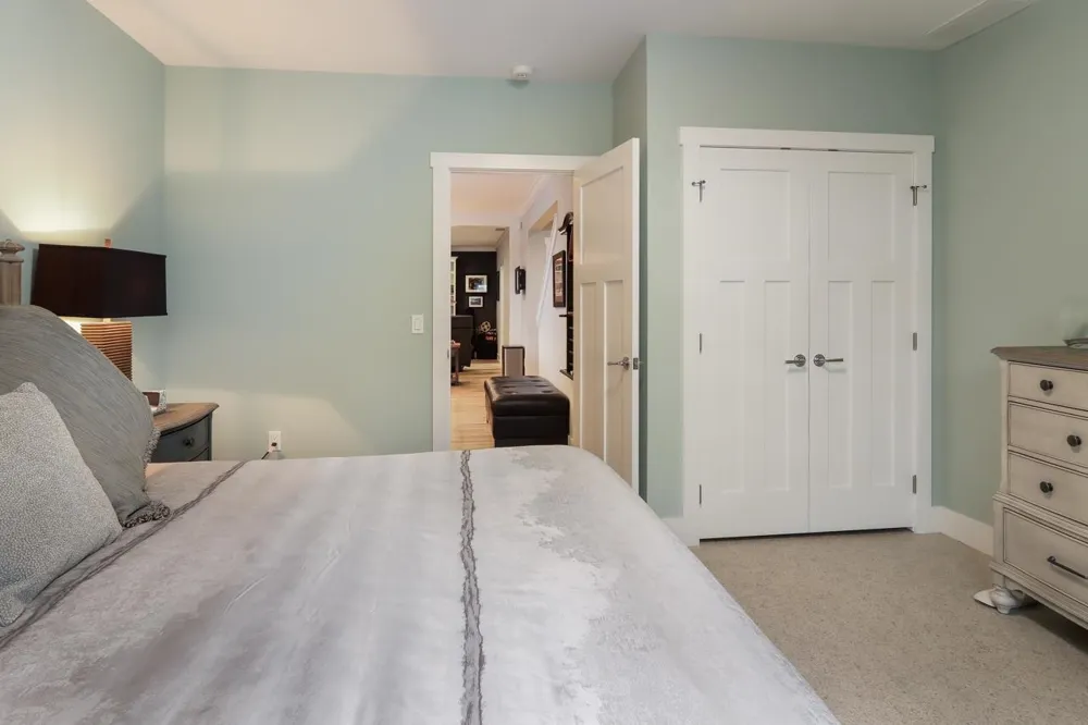 2755 Shore Wood Drive Peninsula Township, MI 49686