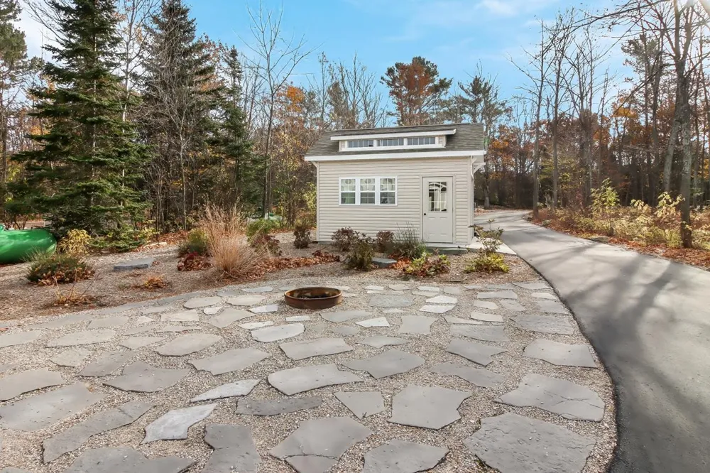 2755 Shore Wood Drive Peninsula Township, MI 49686