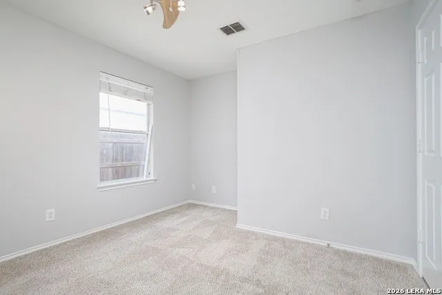 9045 Clearwood Path Universal City, TX 78148